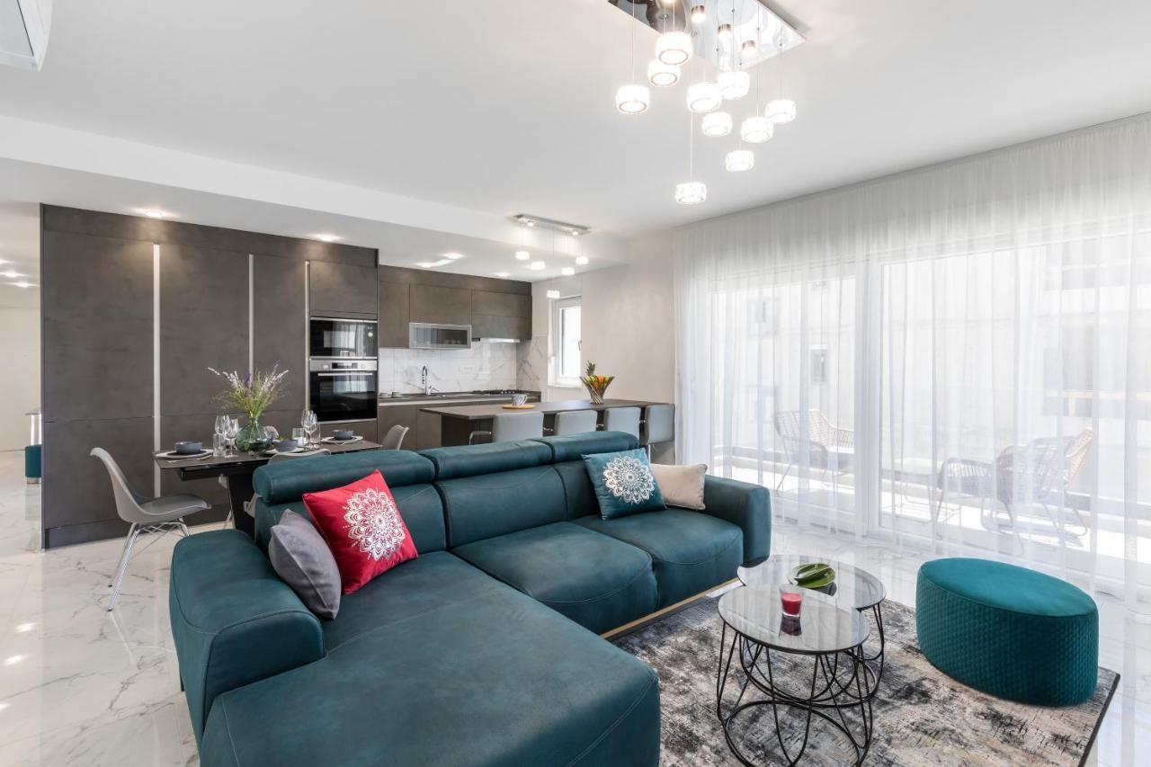 Elysian Zen Luxury Apartment - Two Bedroom Apartment With Terrace And Sea View Спліт Екстер'єр фото